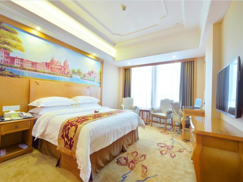 Vienna International Hotel Meizhou Dingzi Bridge Экстерьер фото