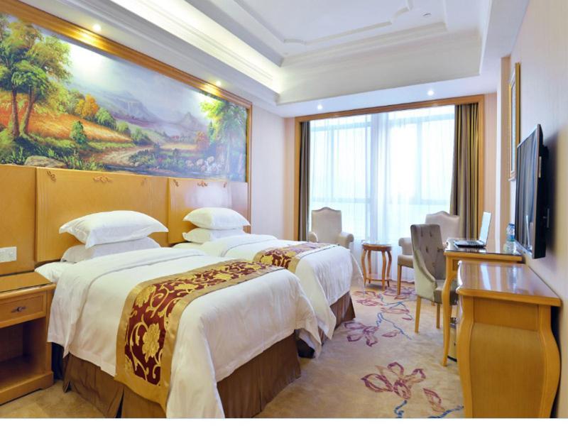 Vienna International Hotel Meizhou Dingzi Bridge Экстерьер фото